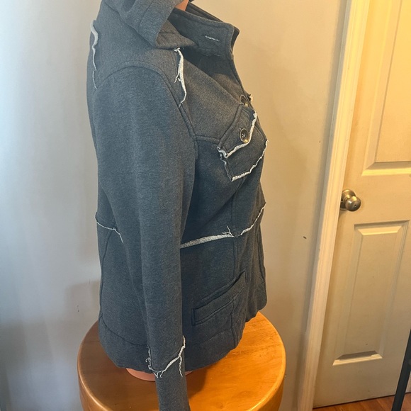MOSSIMO Women’s Y2K Fleece Jacket XL Gray Hooded Raw Hem - Picture 3 of 6